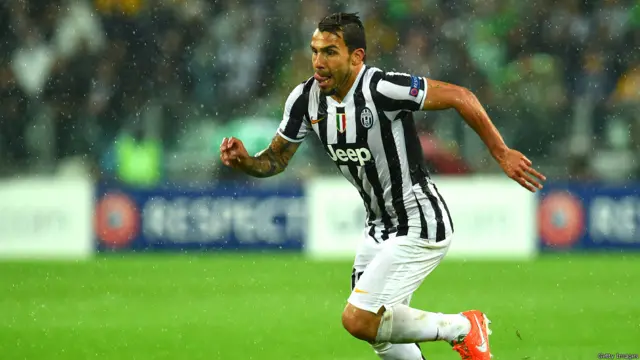  اٹیلین کلب یو وینٹس کی طرف سے کھیلنے والے ارجنٹینا کے کھلاڑی کارلوس ٹیویز کو اس سال اطالوی فٹبال لیگ سیری اے میں 19 گول کرنے کے بعد بھی ورلڈکپ 2014 کے لیے ارجنٹینا کی ٹیم میں شامل نہیں کیا گیا۔