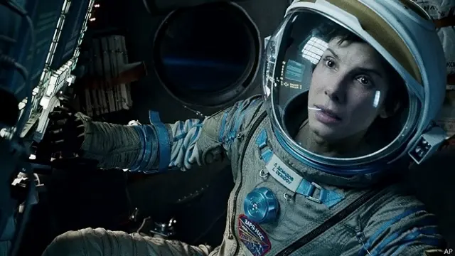 "Гравітація"