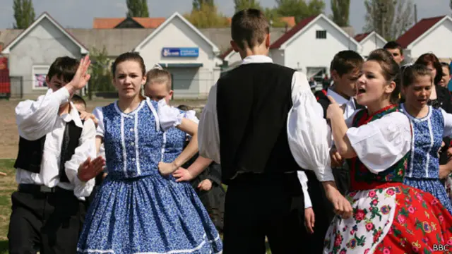 Угорці - одна з найчисельніших національних меншин в Україні