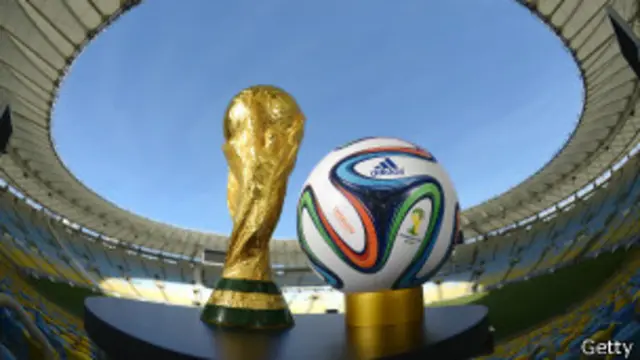 ’نئی گیند رفتار اور نشانہ پہلے بنائی جانے والی تمام گیندوں سے بہتر ہے‘