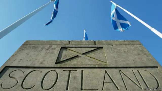 "Добро пожаловать в Шотландию": знак на англо-шотландской границе