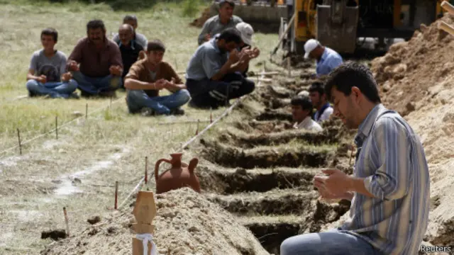 Кладбище в Сома