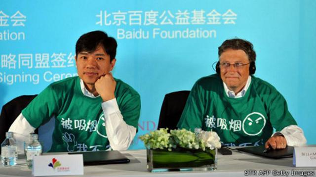 Robin Li, de Baidu, con Bill Gates