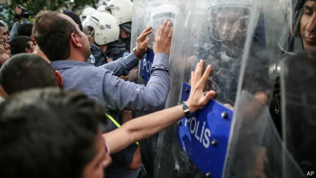 در پی سانحه معدن، اعتراض‌هایی در شهرهای بزرگ ترکیه صورت گرفت