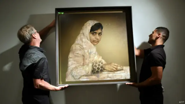 جوناتھن کی جانب سے اس پورٹریٹ کو ملالہ فنڈ کو عطیہ کرنے پر میں ان کی شکرگزار ہوں: ملالہ