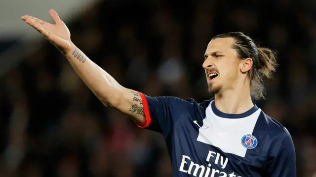 سویڈن کی فٹبال ٹیم کے کپتان اور فرانسیسی کلب پی اسی جی کی طرف سے کھیلنے والے ذلاٹن ابراہموِچ اپنی ٹیم کے ورلڈکپ والیئفائنگ راؤنڈ میں باہر ہونے کے بعد اس سال ورلڈ کپ کھیلنے سے محروم ہونگے۔