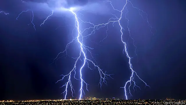 Молния над Лас-Вегасом