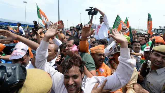 नरेंद्र मोदी का रोड़ शो