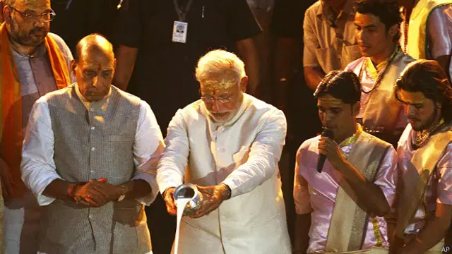 नरेंद्र मोदी, राजनाथ सिंह