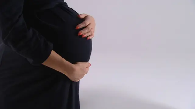Mulher grávida (BBC)