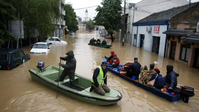 बोस्निया और सर्बिया में बाढ़