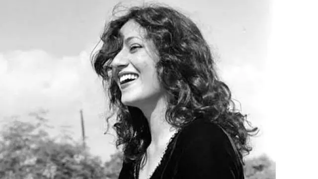 زویا کا کہنا ہے کہ مدھوبالا کا شرما کر سر جھکانا پھر ایک خاص ادا کے ساتھ سر اٹھانا کمال ہے