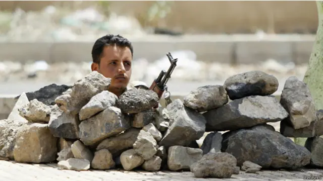 أعلن قادة عسكريون أن عمليات تمشيط لمدن الحوطة وعزّان ومنطقة جول الريده في شبوه لا تزال جارية للتأكد من خلوها تماما من عناصر التنظيم