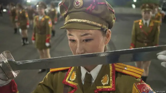 إحدى المشاركات في عرض راقص صوره دانزيغر