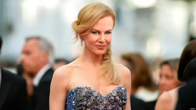 فیسٹیول کے مستقل انتظامی کمیٹی کے ارکان کی تعداد صرف 30 ہے جب کہ فیسٹیول کے موقعے پر اسی کمیٹی کے ارکان کی تعداد 850 ہوجاتی ہے۔ 