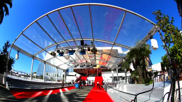 67 ویں کانز فلم فیسٹیول کا کل بجٹ 20 لاکھ یورو ہے جس میں سے نصف کے قریب رقم حکومت فراہم کرتی ہے۔