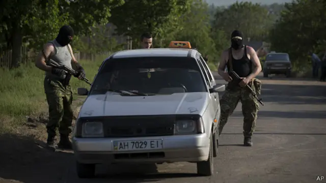 Блокпост неподалеку от Славянска