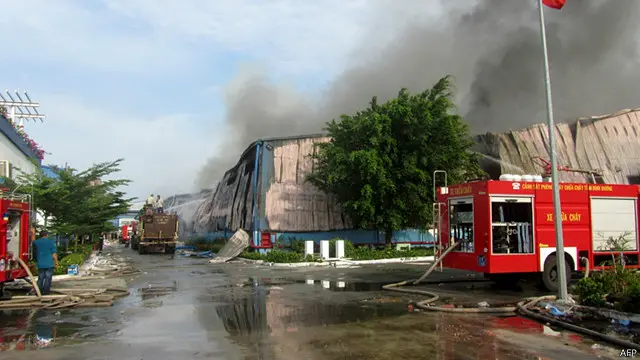 Biểu tình phản đối giàn khoan dẫn đến bạo động hồi tháng 6/2014