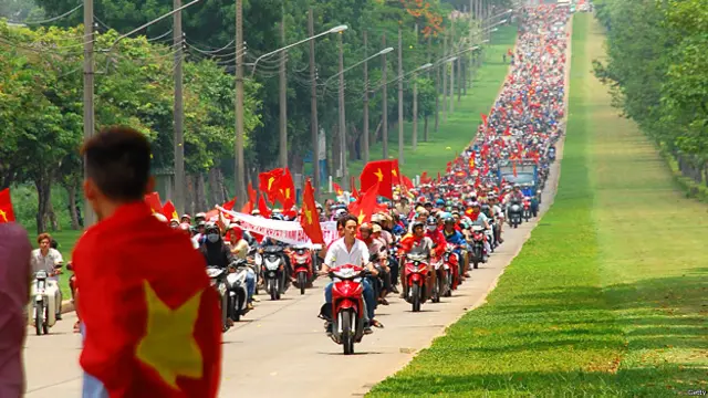 Nhiều cuộc biểu tình chống Trung Quốc quy mô lớn đã diễn ra tại Việt Nam những ngày qua