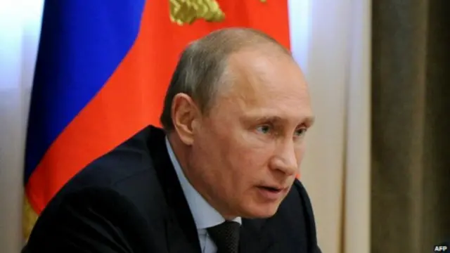 克里姆林宫说，普京总统已经下令，让乌克兰边境附近的俄国部队撤军。