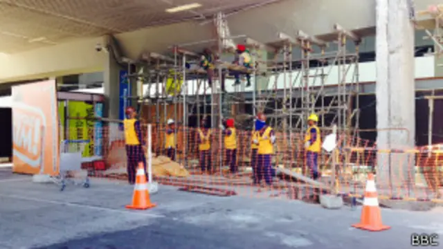 Aeroporto de Salvador em obras / Crédito da foto: BBC Brasil