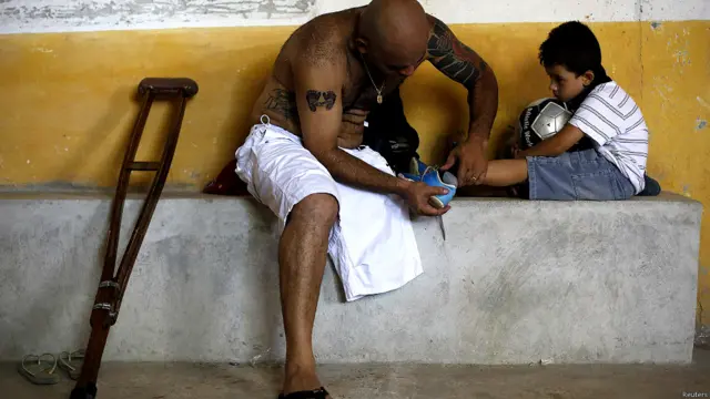 गोलकीपर, अलेक्सांद्रे तोलेदो, ब्राज़ील