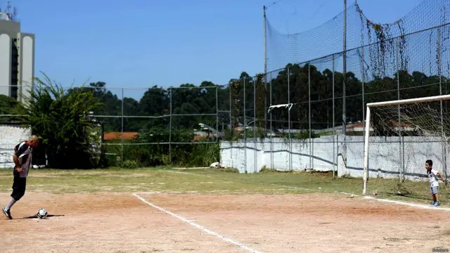 गोलकीपर, अलेक्सांद्रे तोलेदो, ब्राज़ील