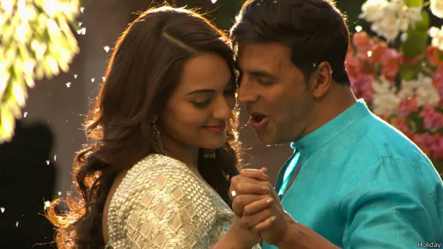 'हॉलीडे'