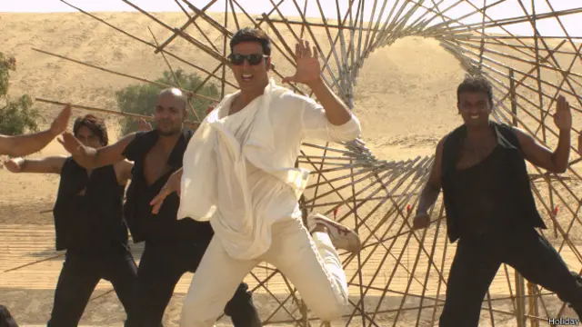 'हॉलीडे'