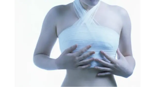 Eleanor condena as cirurgias plásticas feitas apenas por vaidade