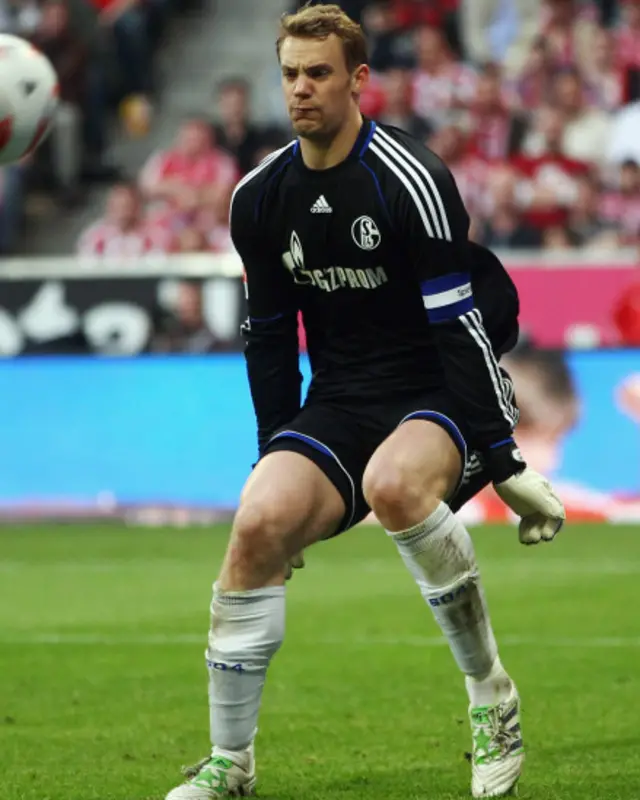 جرمنی کی ٹیم تین بار عالمی چیمپیئن رہ چکی ہے۔ جرمنی کو گول کیپر مینوئل نوئر سے بہت امیدیں ہیں۔