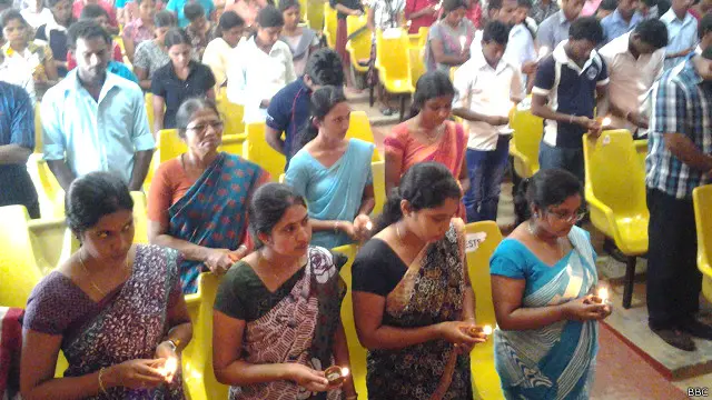 උතුරේ යුද සැමරුමක් 