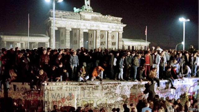柏林墙倒塌