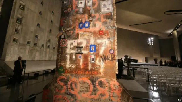 En el centro del museo pervive una viga de acero de las Torres Gemelas.