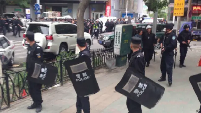 Công an phong tỏa hiện trường vụ nổ