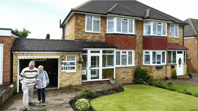 英国投票站面面观