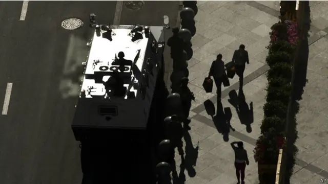 فرضت الحكومة اجراءات امنية مشددة في اورومتشي عقب الهجوم