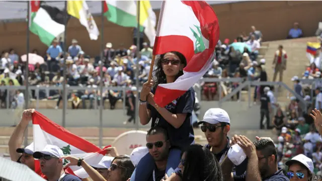 حضر القداس مسيحيون من مختلف دول المنطقة.