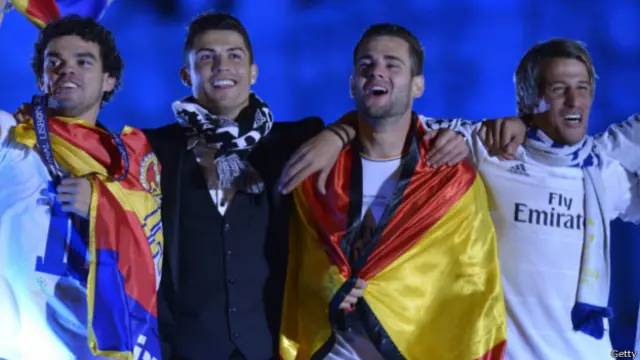 چیمپیئنز لیگ ٹورنامنٹ میں یہ پہلا موقع تھا جب ایک ہی شہر سے تعلق رکھنے والی دو ٹیمیں فائنل میں مدمقابل تھیں