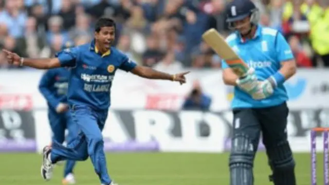 نوان کلاسیکیرا نے تین وکٹیں لے کر اپنی ٹیم کی کامیابی میں اہم کردار ادا کیا