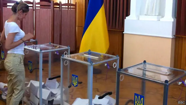 Избирательный участок в посольстве Украины в Москве