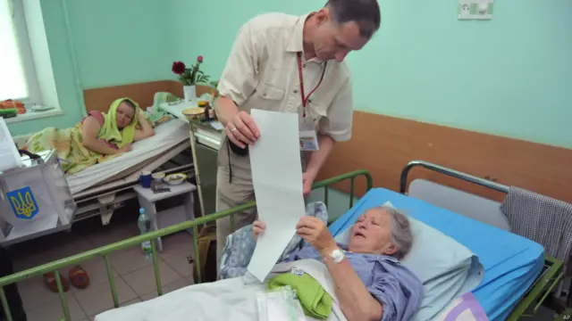 یولیا تیمو شینکو یوازې ۱۲ سلنه راې خپلې کړې دي.