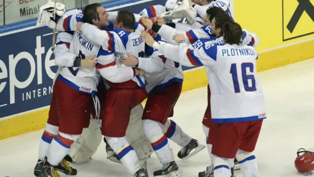Хоккеисты сборной России