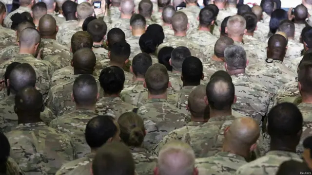 امریکايي سرتېري به تر راتلوونکو۶ میاشتو د امنیتي چارو واګې افغان ځواکونو ته وسپاري. 