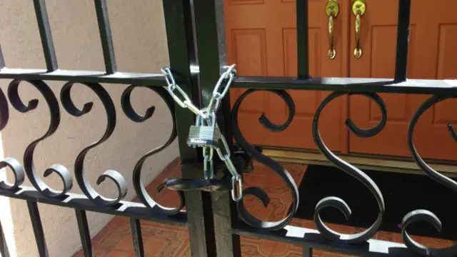 黄渝生与詹敏利夫妇的别墅。他们在这里深居简出，鲜与邻居打交道