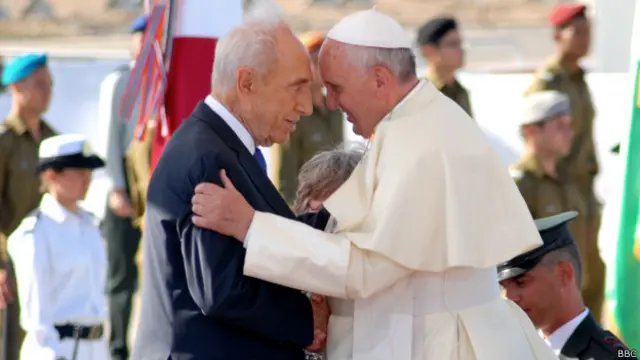 Папа Римский, Шимон Перес