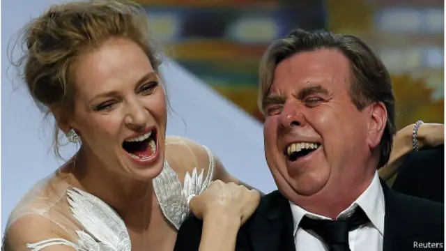 قطف الممثل البريطاني تيموثي سبول جائزة التمثيل عن أدائه البارع لدور الرسام الانجليزي تيرنر