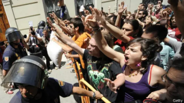 حزب 'می‌توانیم' در جنبش 'خشمگینان' ریشه دارد