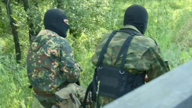 Украин ҳарбийлари бўлгинчиларга таслим бўлиш ҳақида ултиматум қўйган