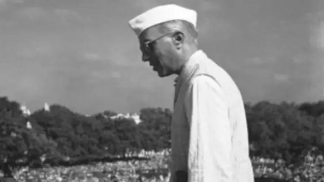 भारत को आज़ादी मिलने के दो दिन बाद दिल्ली में नेहरू